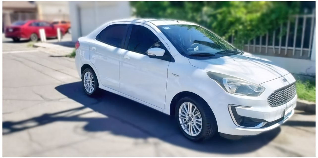 Autos seminuevos - Ford Figo 2019