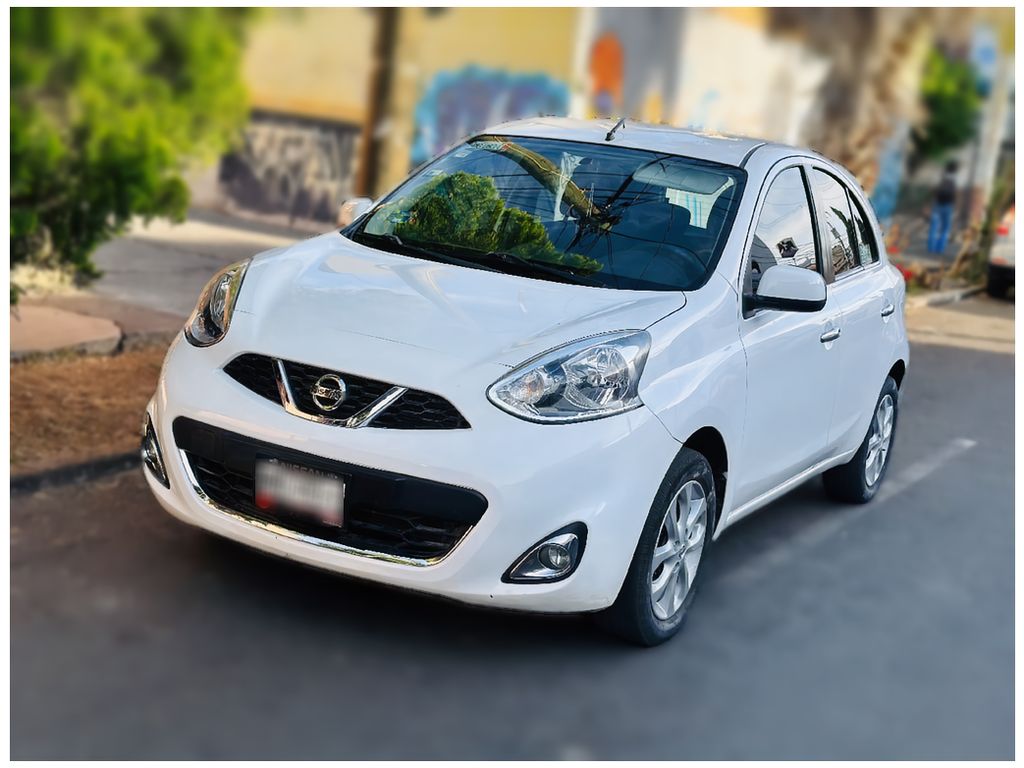 Autos seminuevos - Nissan March 2015