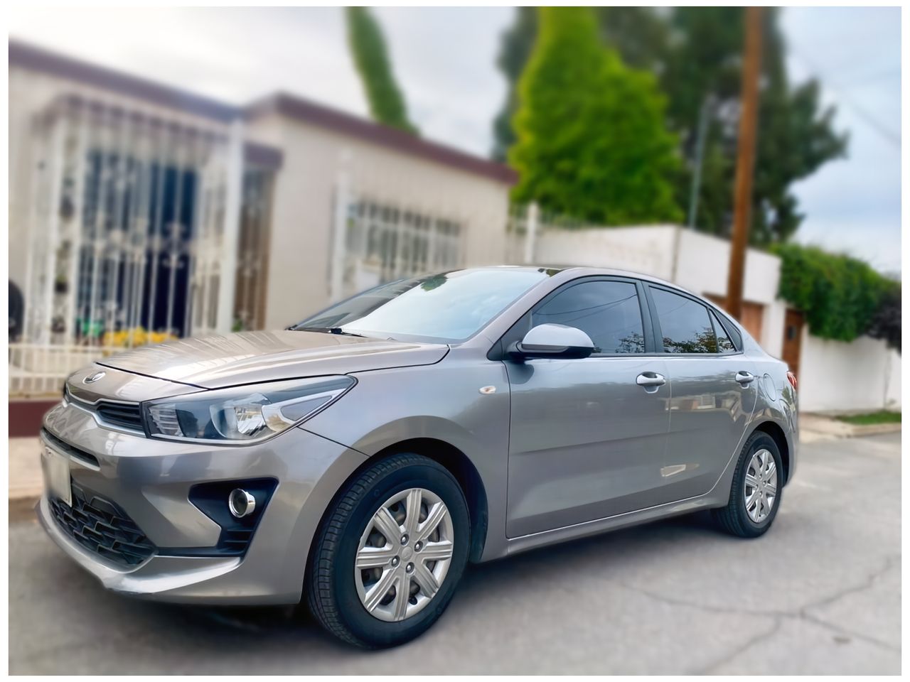 Autos seminuevos - Kia Rio 2021