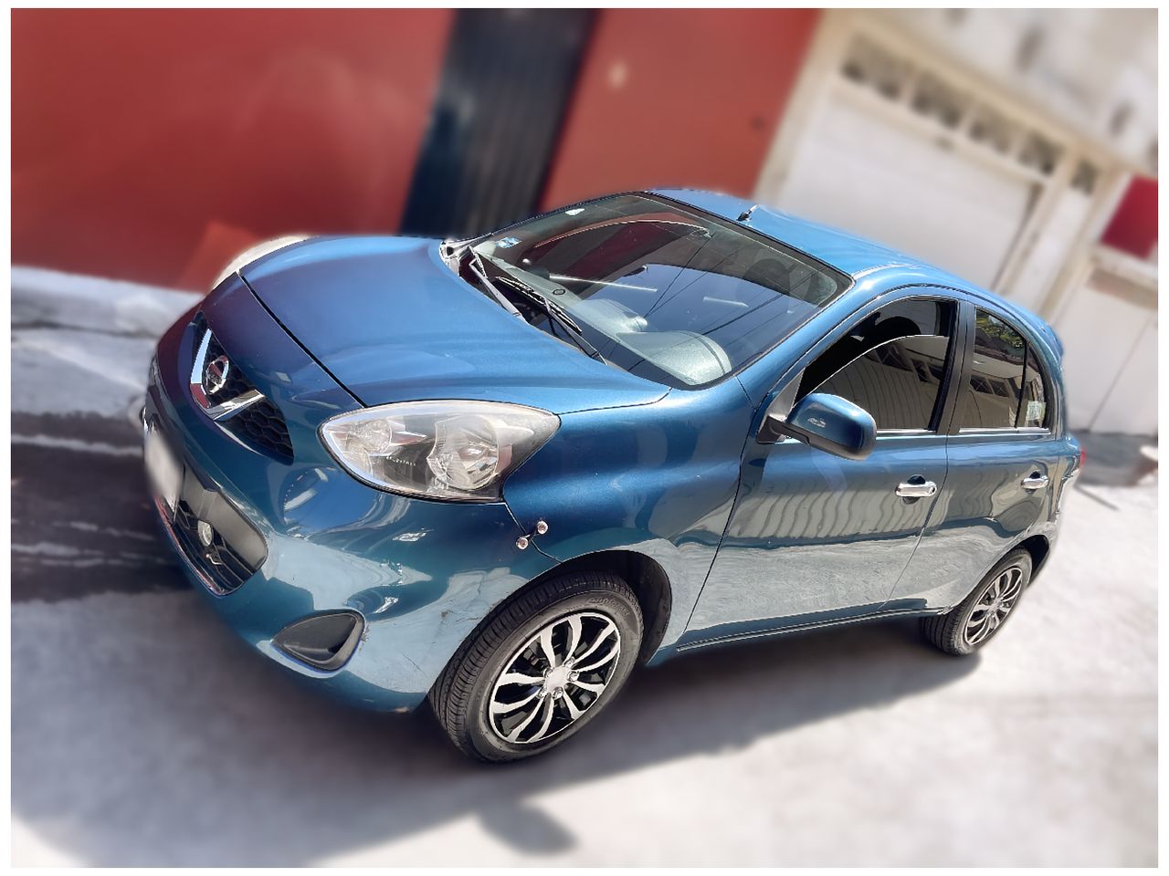 Autos seminuevos - Nissan March 2015