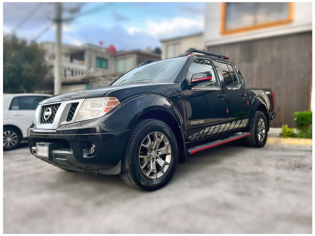 Autos seminuevos - Nissan Frontier 2014