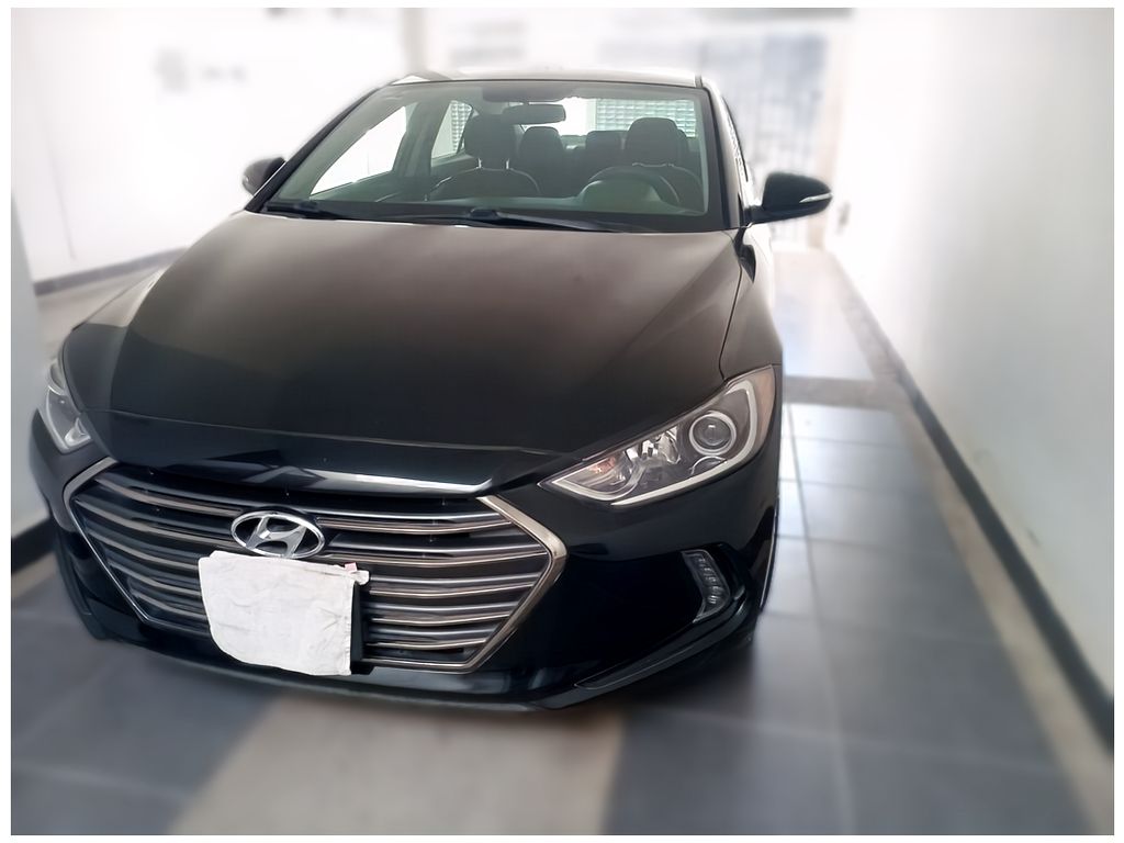 Autos seminuevos - Hyundai Elantra 2018