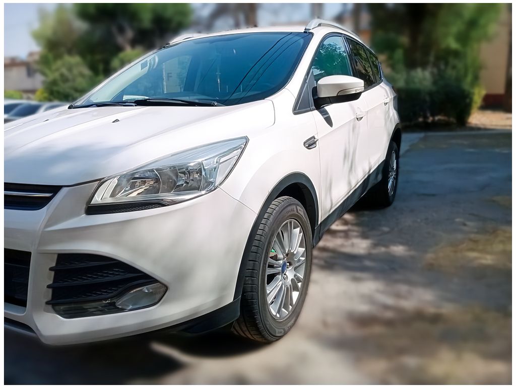 Autos seminuevos - Ford Escape 2015