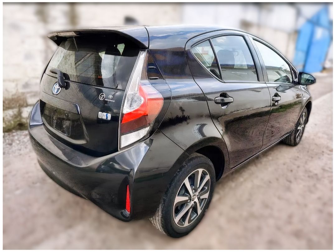 Autos seminuevos - Toyota Prius-c 2018