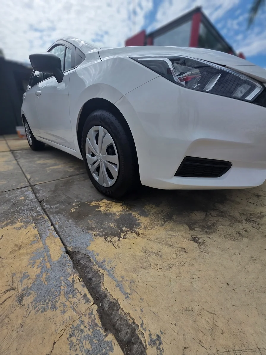 Autos seminuevos - Nissan Versa 2022