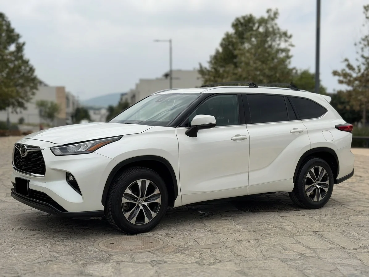 Autos seminuevos - Toyota Highlander 2020
