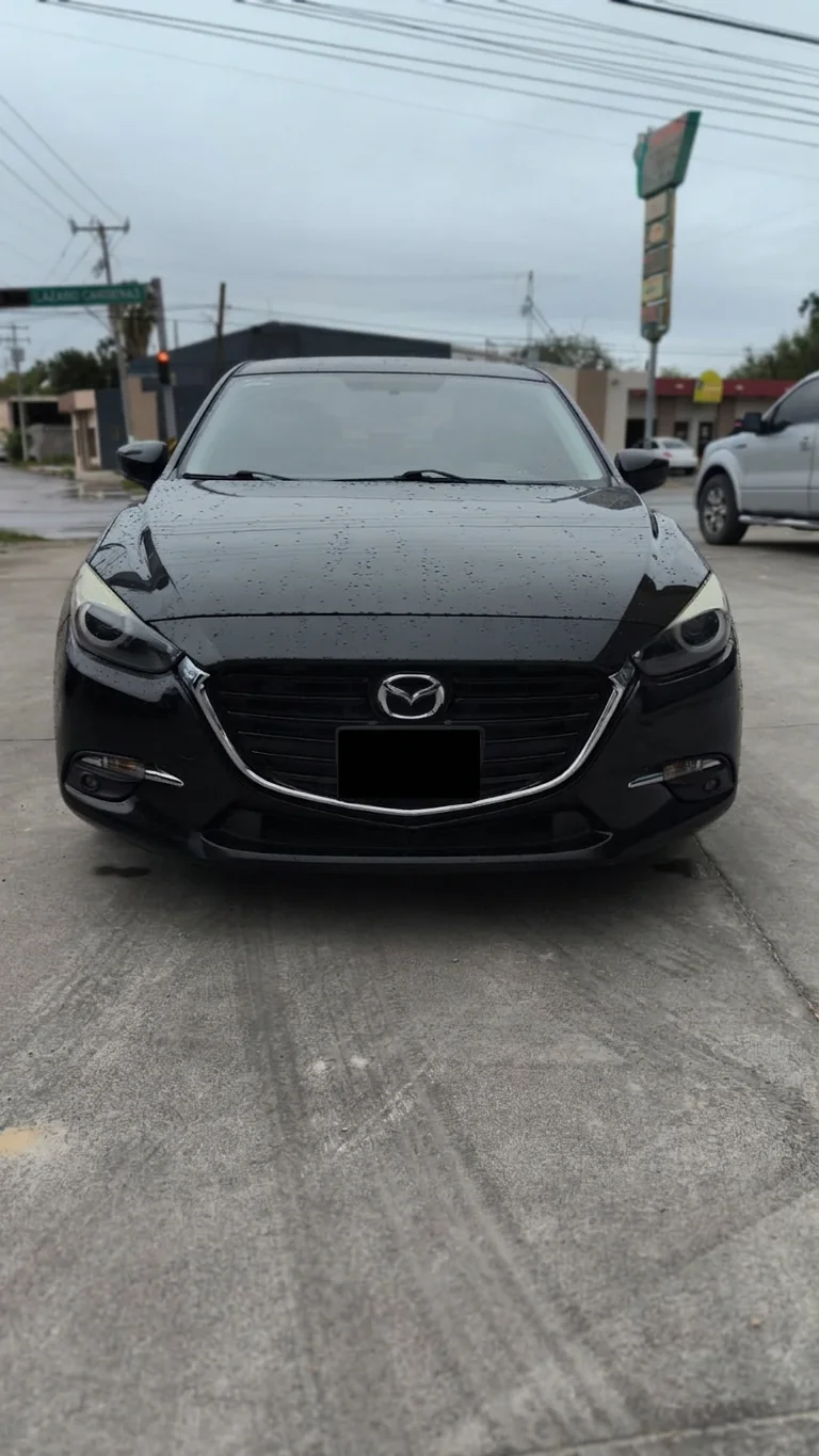 Autos seminuevos - Mazda 3 2018