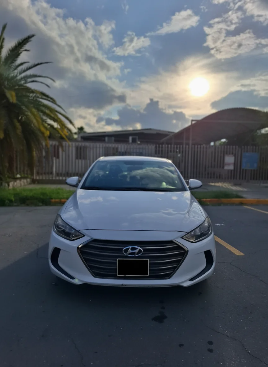 Autos seminuevos - Hyundai Elantra 2018