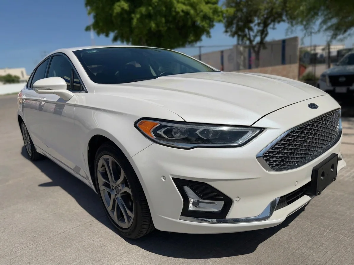 Autos seminuevos - Ford Fusion 2020