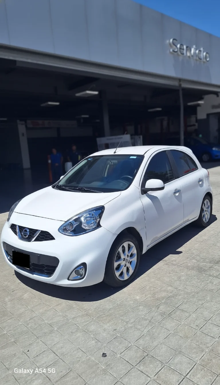 Autos seminuevos - Nissan March 2020