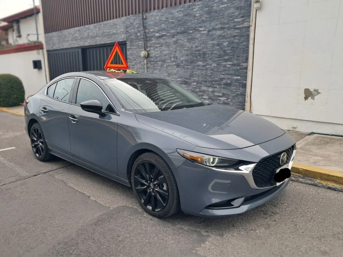 Autos seminuevos - Mazda 3 2024