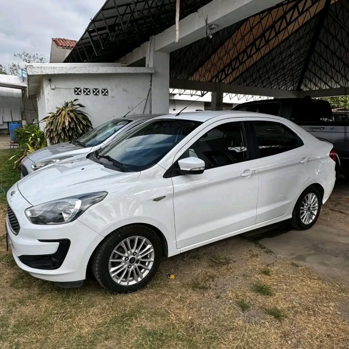 Autos seminuevos - Ford Figo 2019