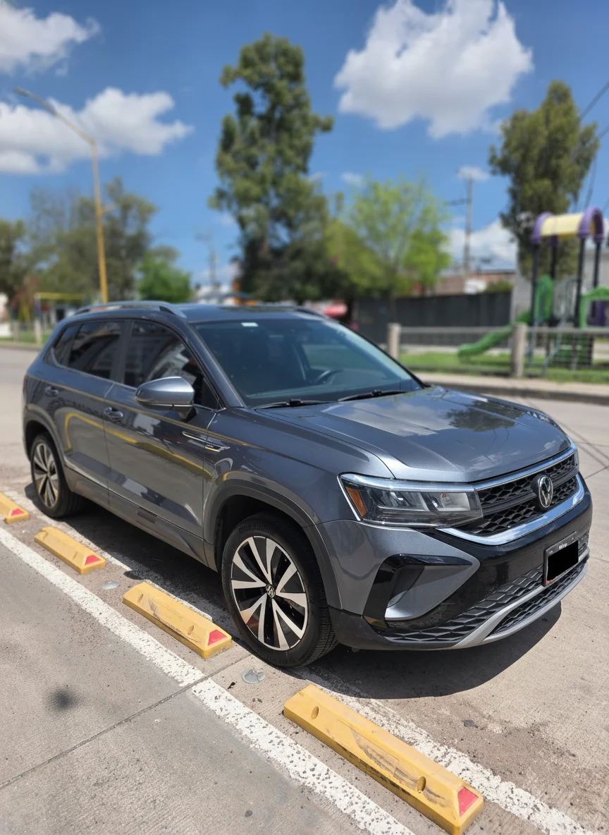 Autos seminuevos - Volkswagen Taos 2023