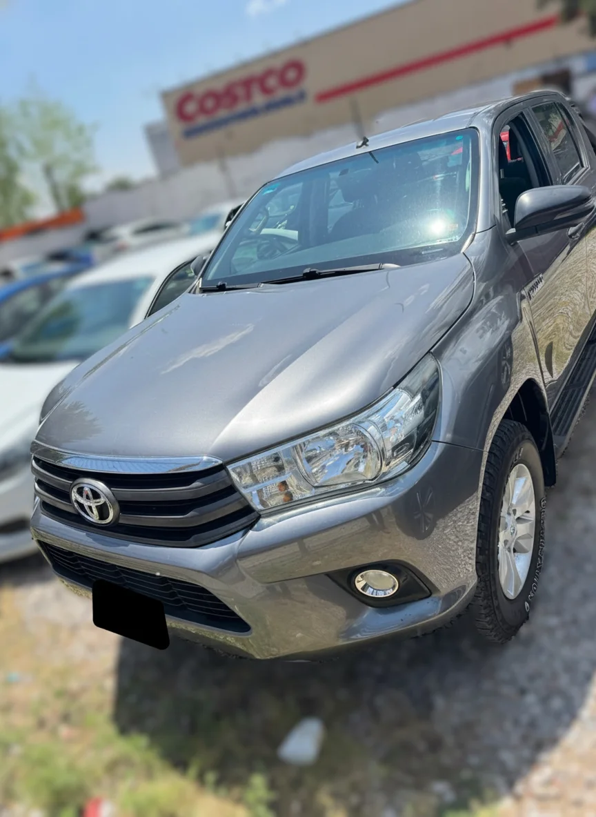 Autos seminuevos - Toyota Hilux 2019