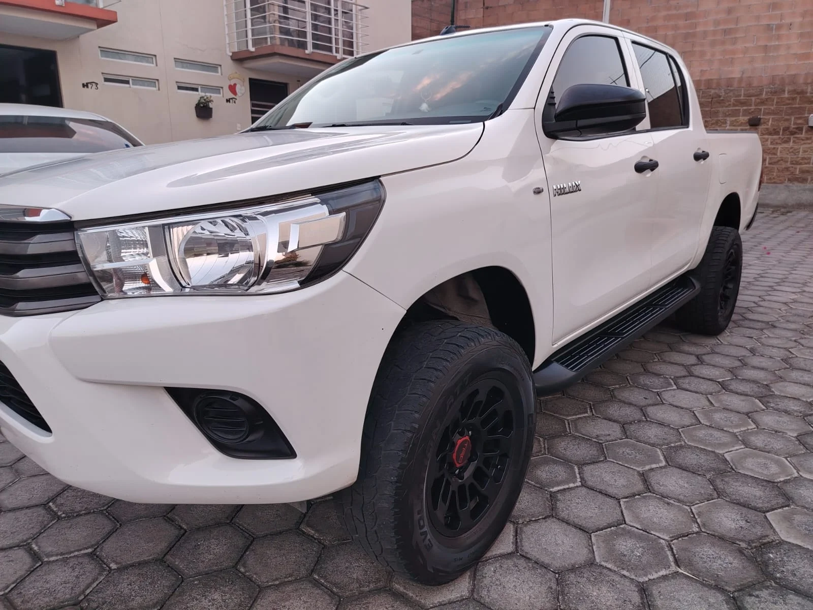 Autos seminuevos - Toyota Hilux 2019