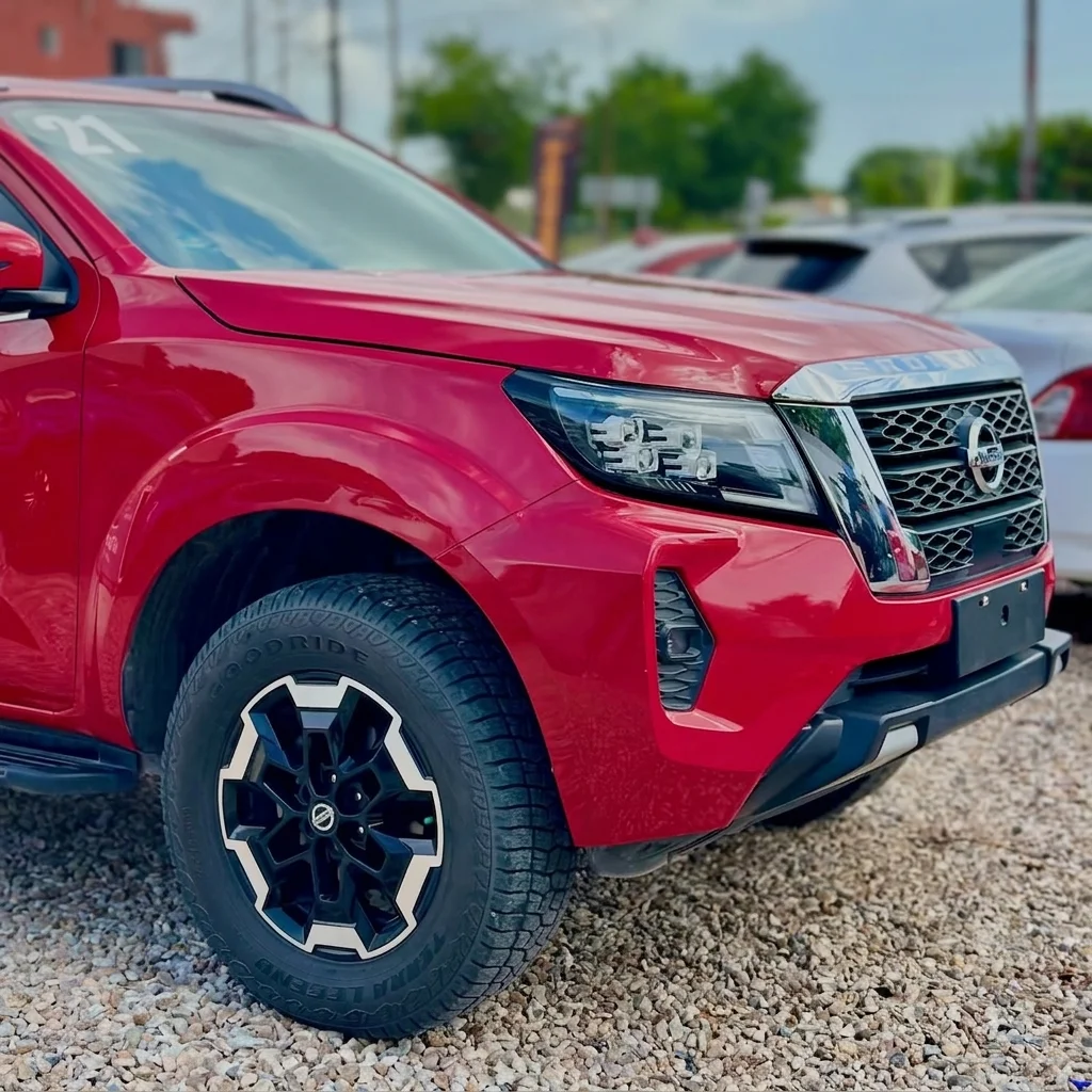 Autos seminuevos - Nissan Frontier 2021