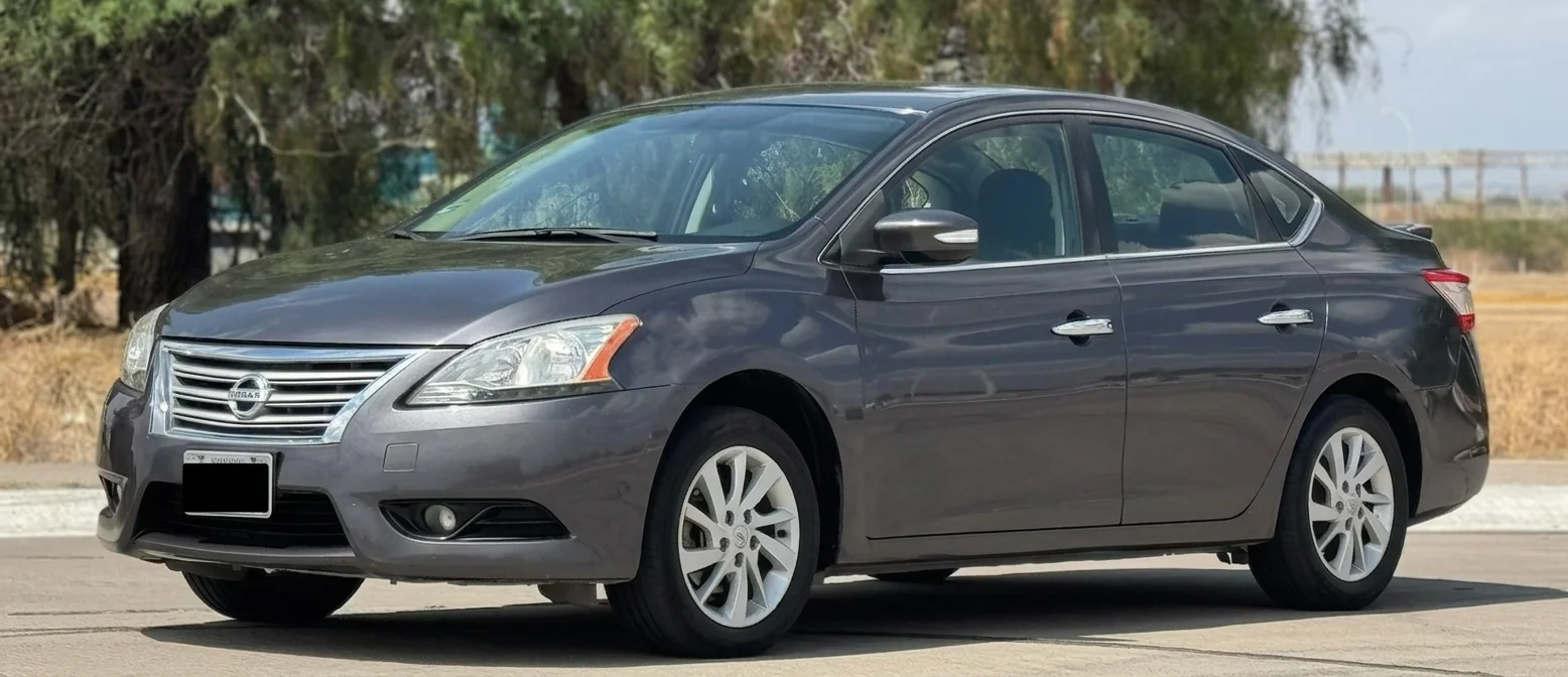 Autos seminuevos - Nissan Sentra 2015