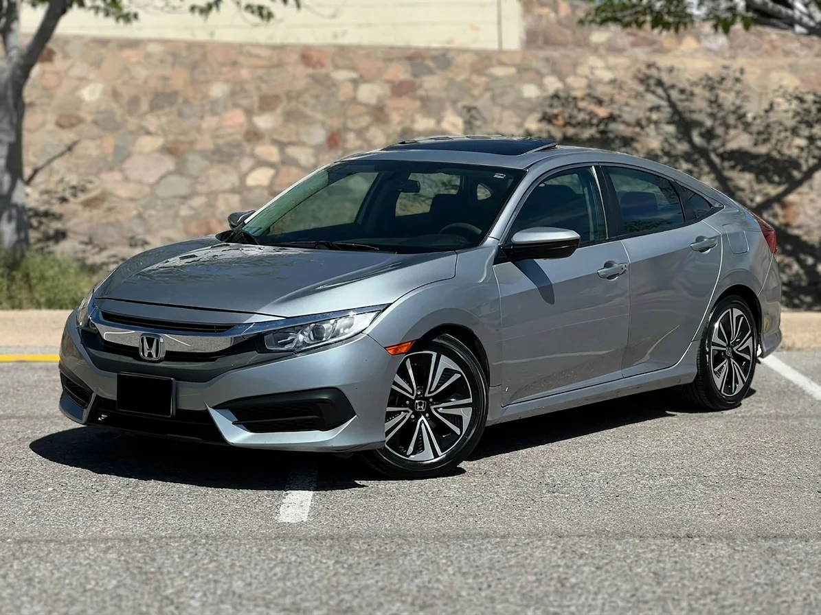 Autos seminuevos - Honda Civic 2017
