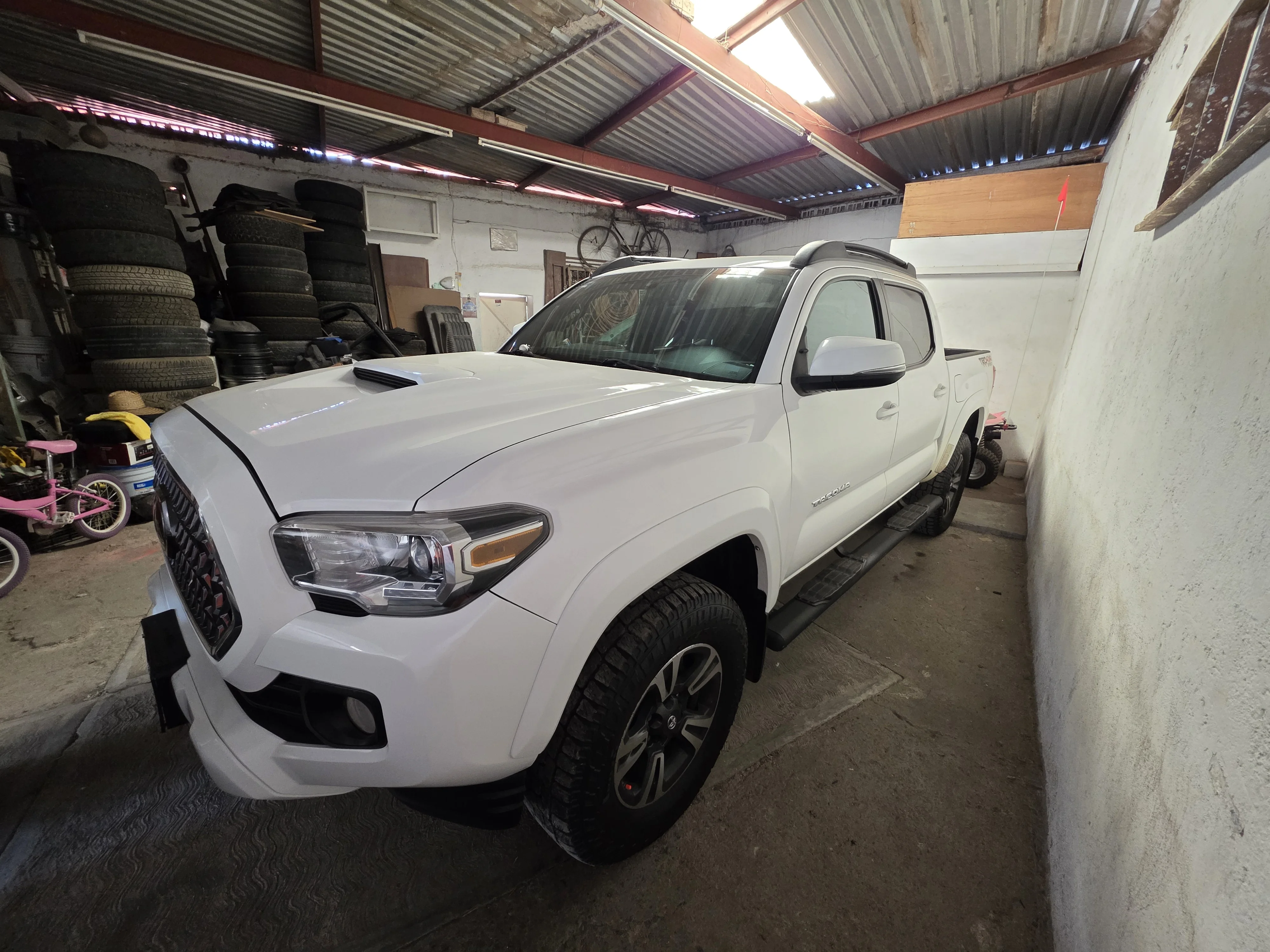 Autos seminuevos - Toyota Tacoma 2018