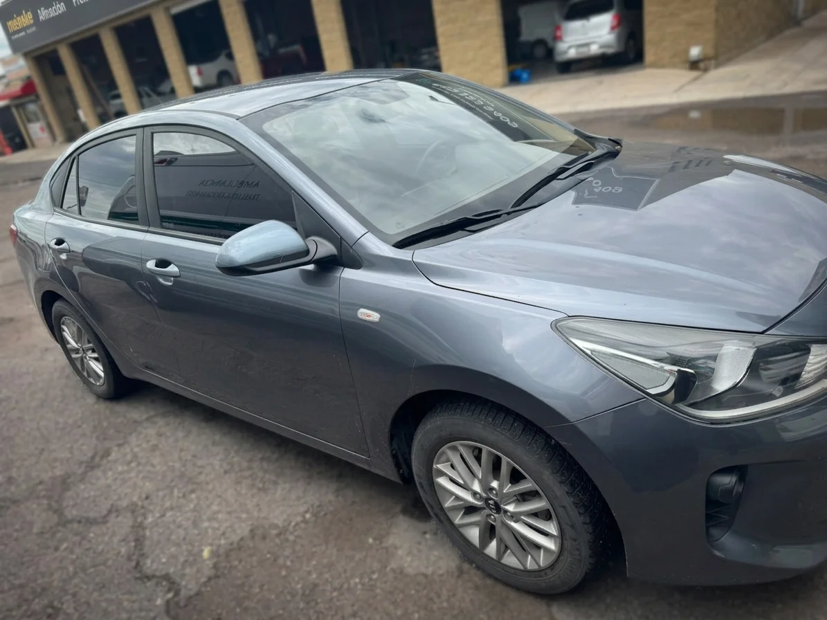 Autos seminuevos - Kia Rio 2018