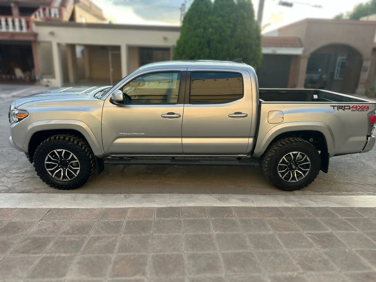 Autos seminuevos - Toyota Tacoma 2023