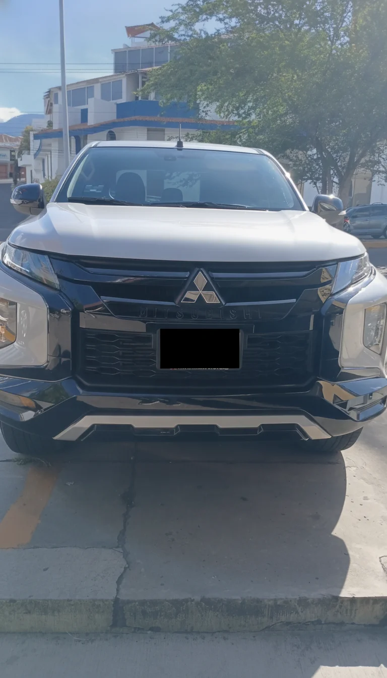 Autos seminuevos - Mitsubishi L200 2023