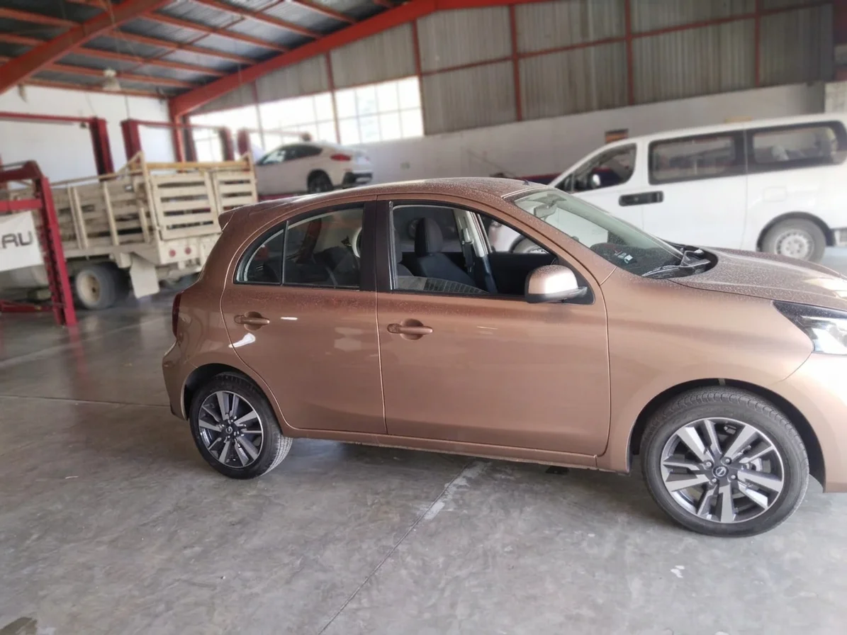 Autos seminuevos - Nissan March 2024