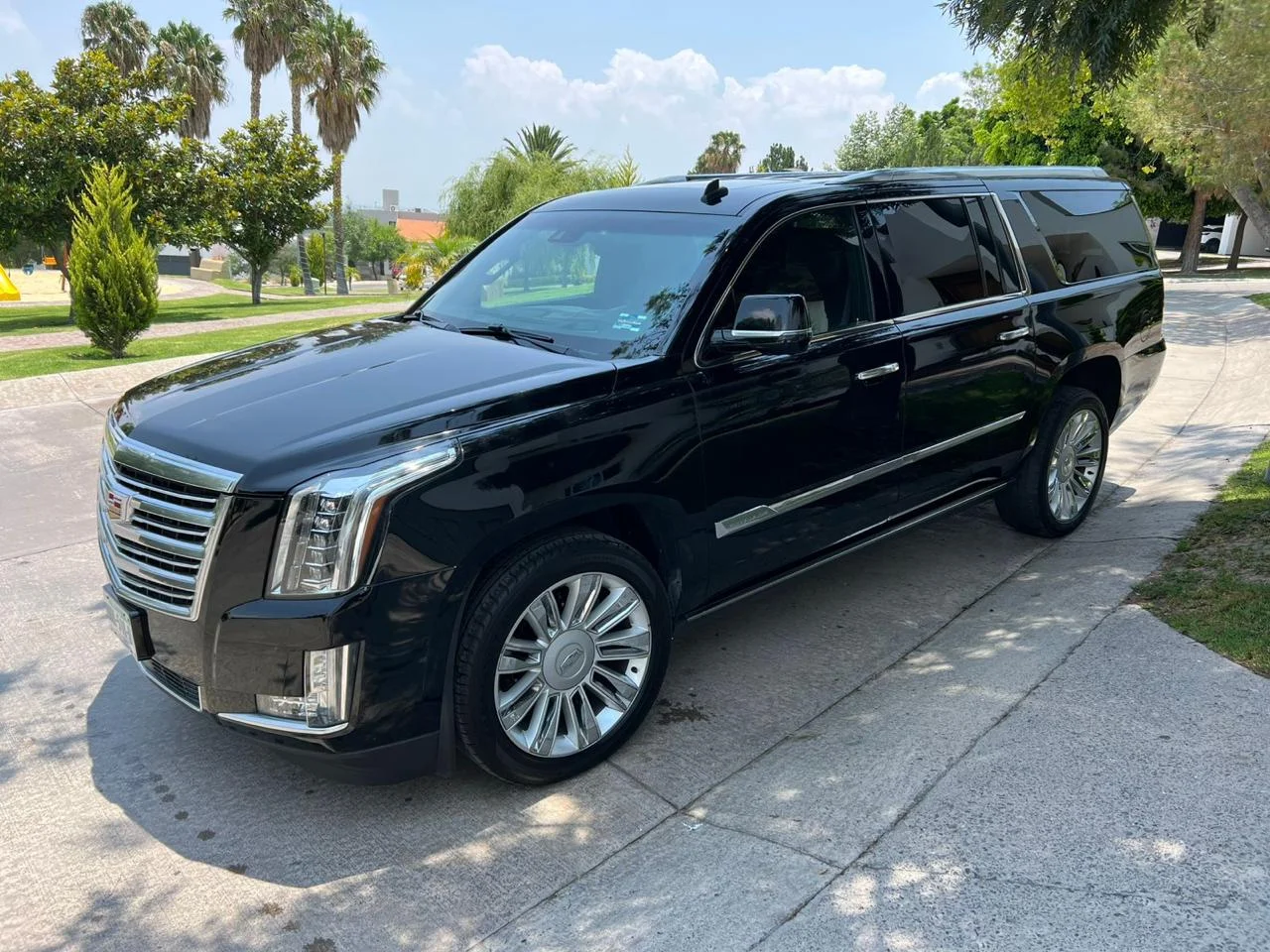 Autos seminuevos - Cadillac Escalade-esv 2016