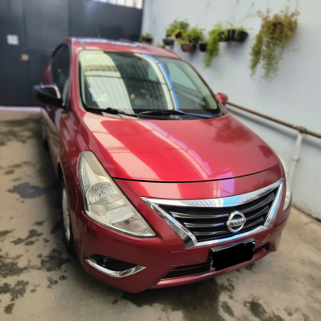 Autos seminuevos - Nissan Versa 2015