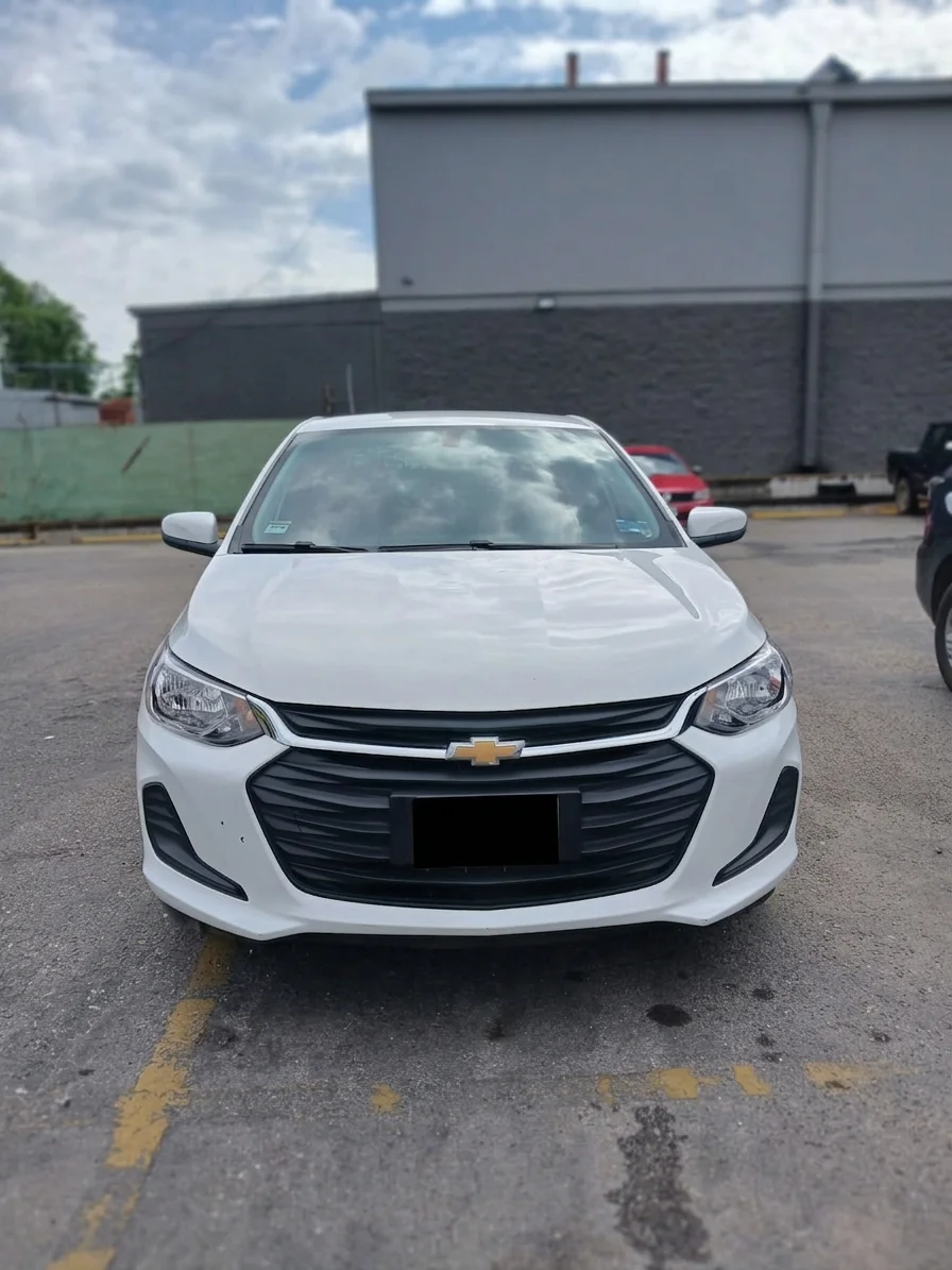 Autos seminuevos - Chevrolet Onix 2023