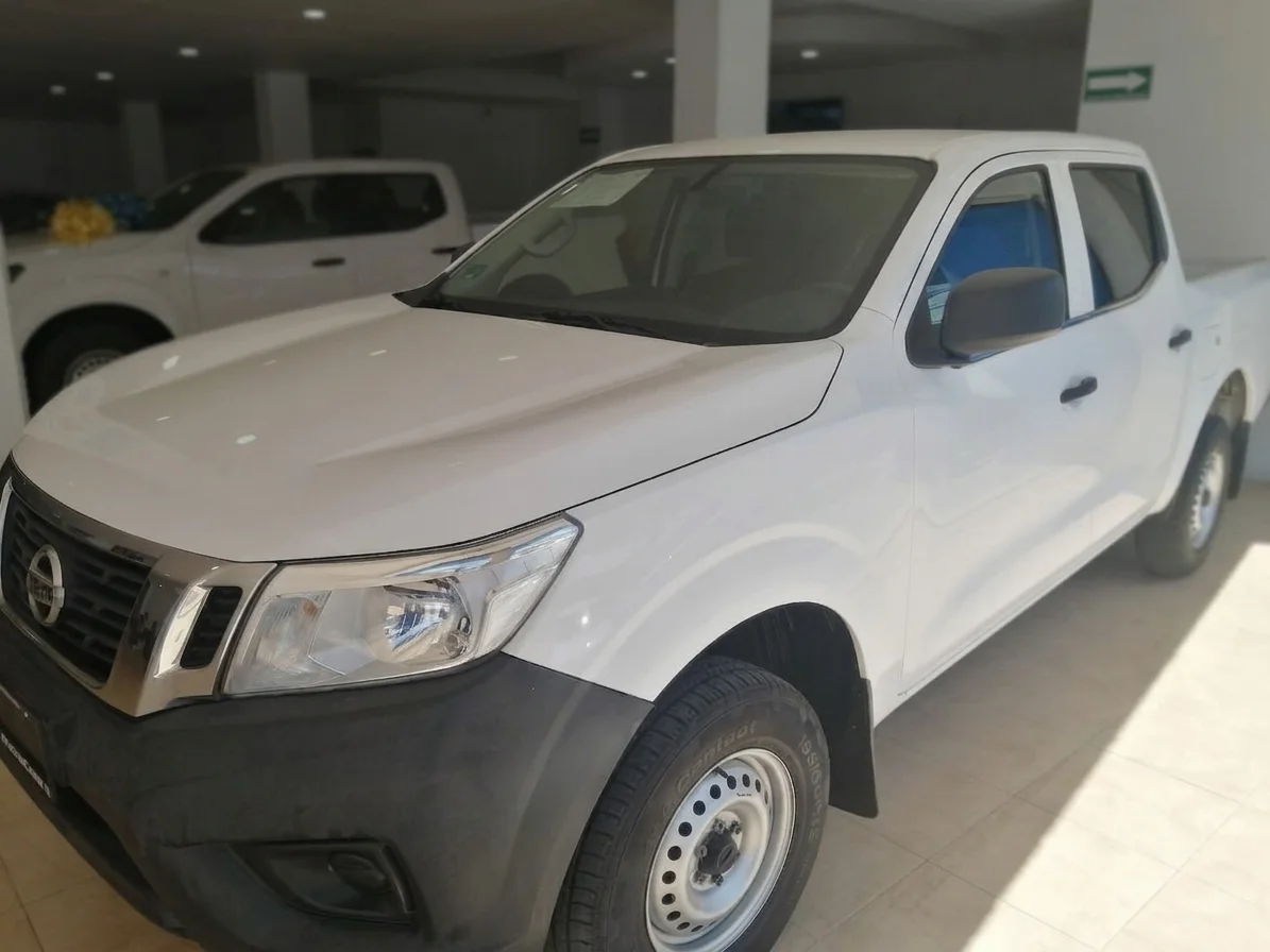 Autos seminuevos - Nissan Np300-doble 2020