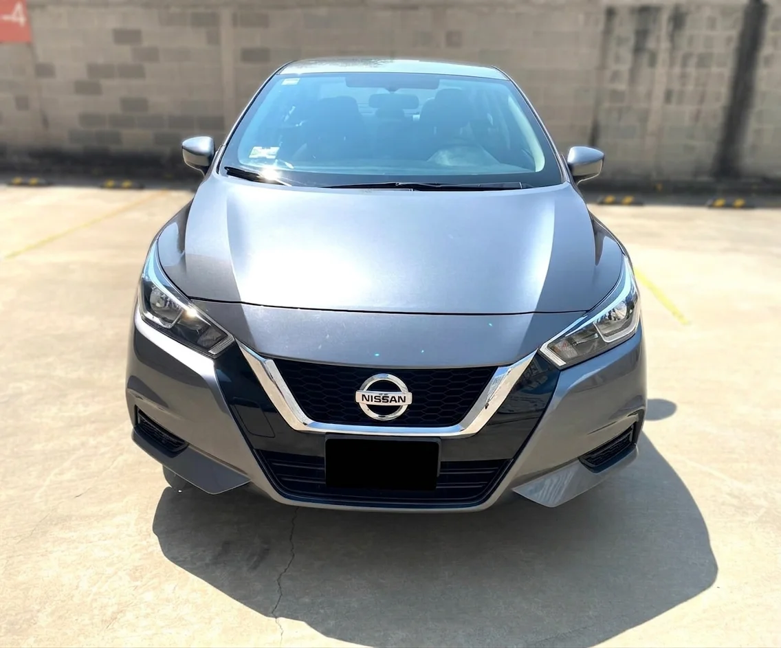 Autos seminuevos - Nissan Versa 2020