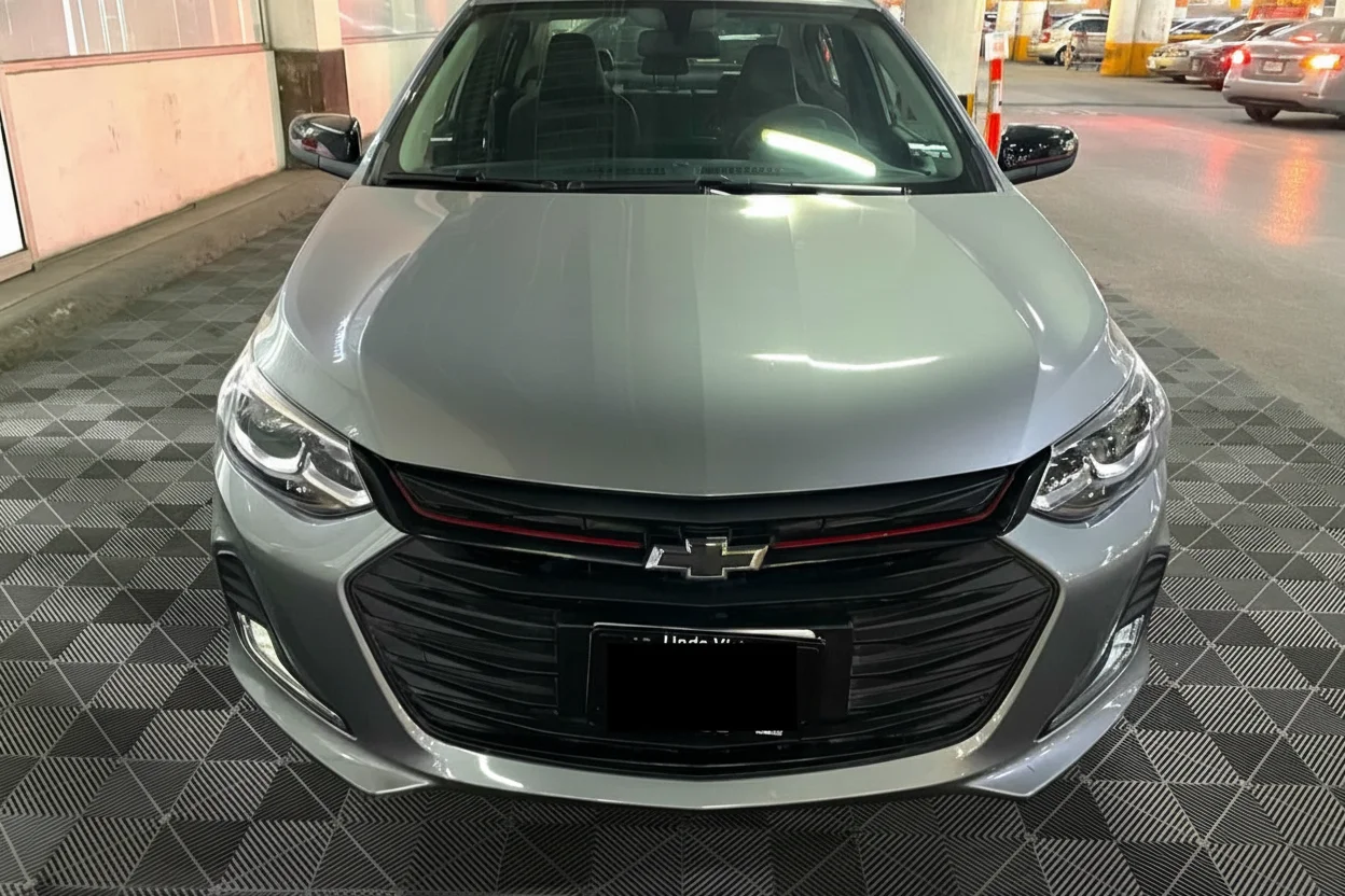 Autos seminuevos - Chevrolet Onix 2024
