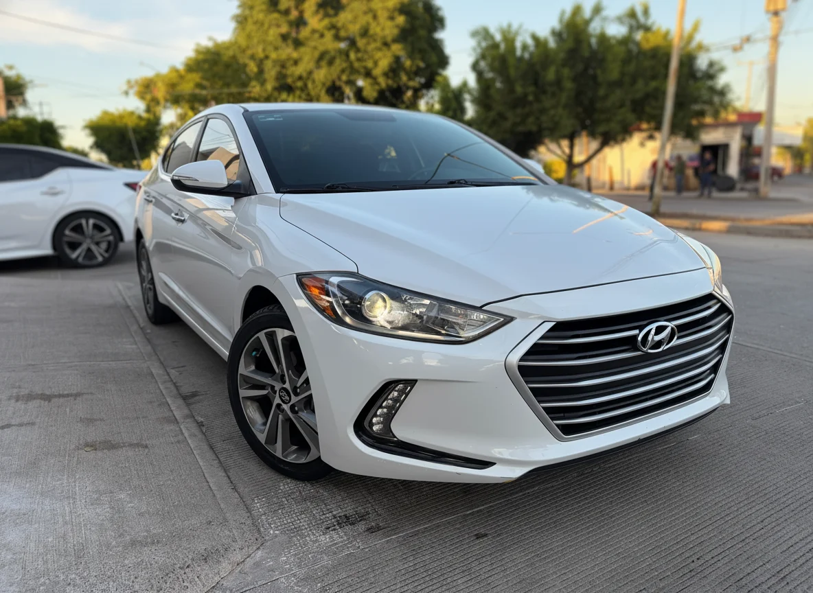 Autos seminuevos - Hyundai Elantra 2018