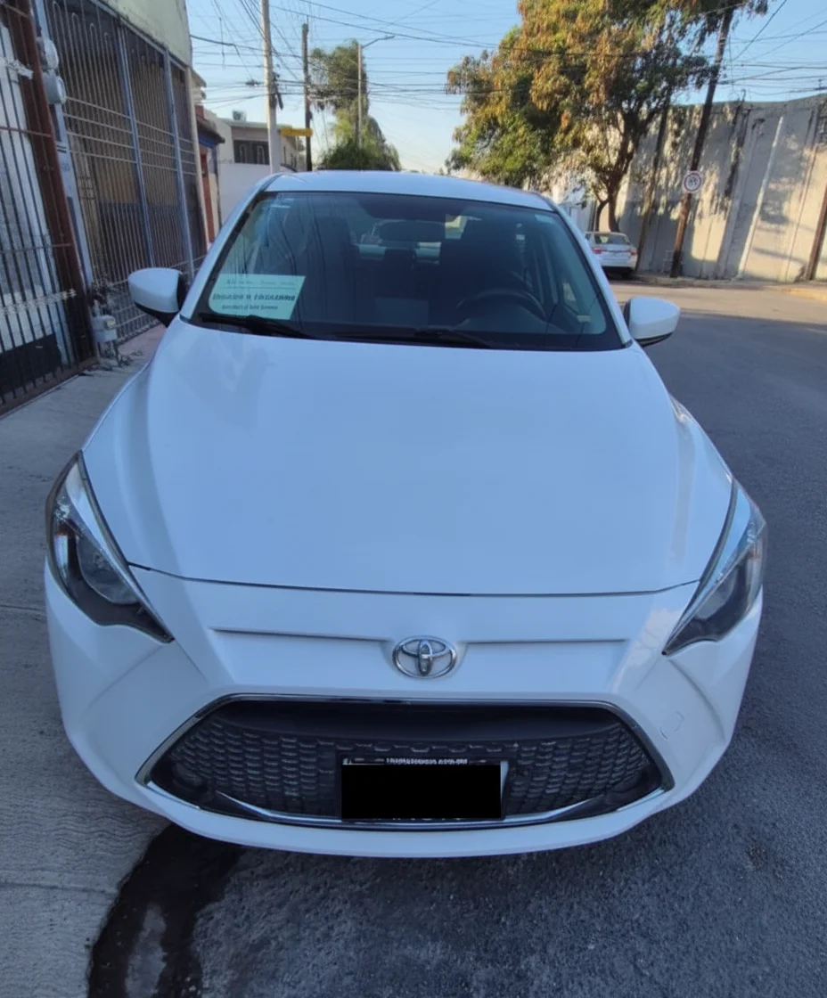 Autos seminuevos - Toyota Yaris 2019