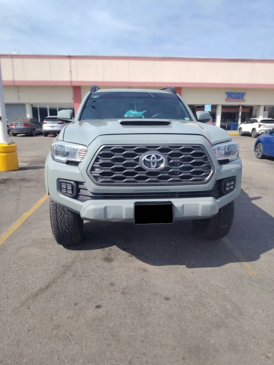 Autos seminuevos - Toyota Tacoma 2023