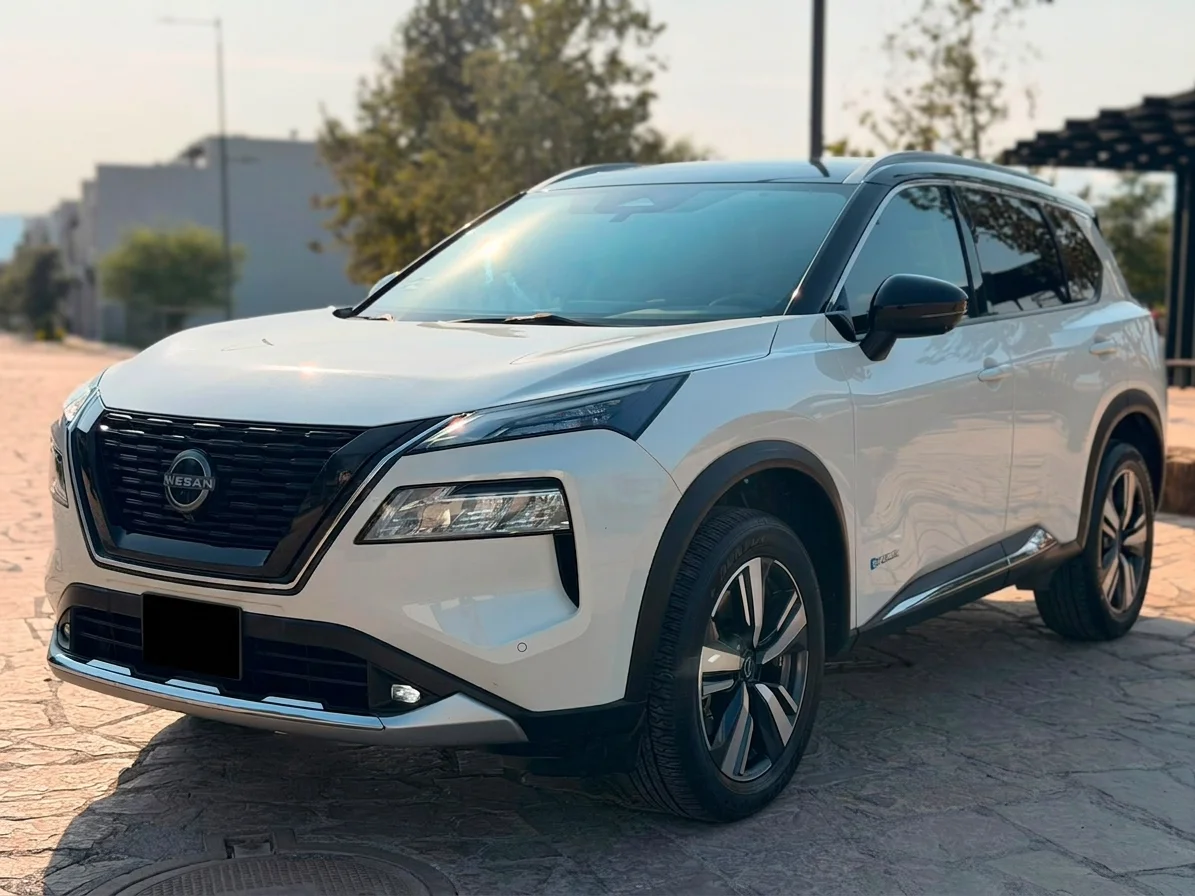 Autos seminuevos - Nissan X-trail 2023