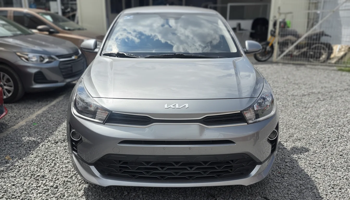 Autos seminuevos - Kia Rio 2023