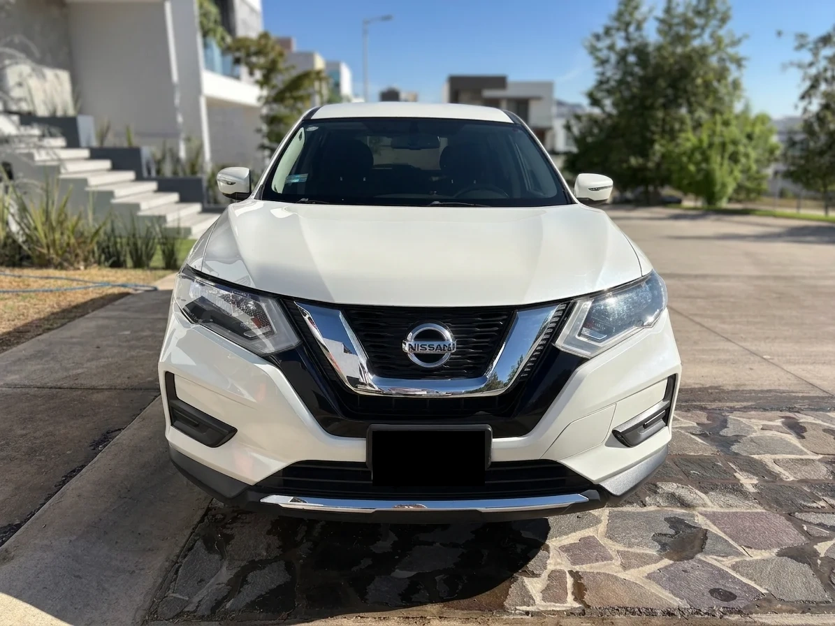 Autos seminuevos - Nissan X-trail 2018