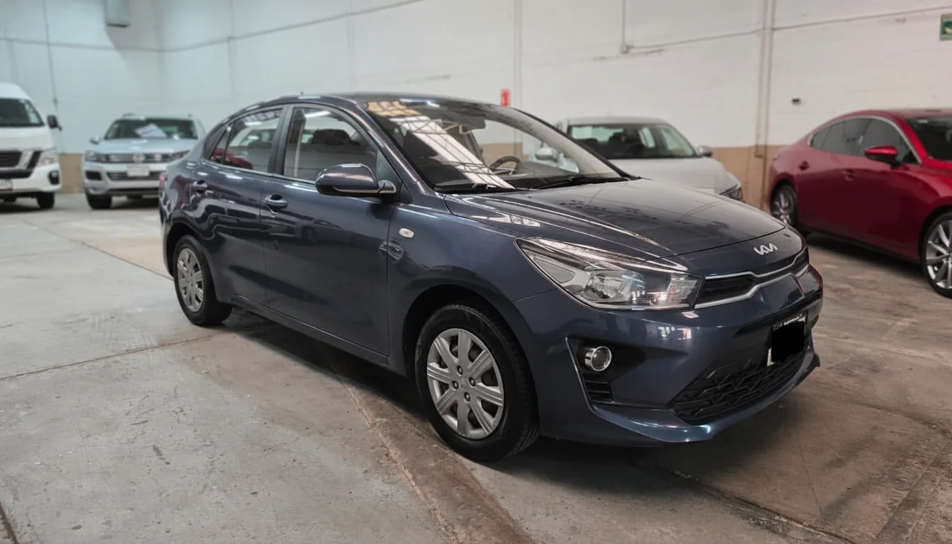 Autos seminuevos - Kia Rio 2023