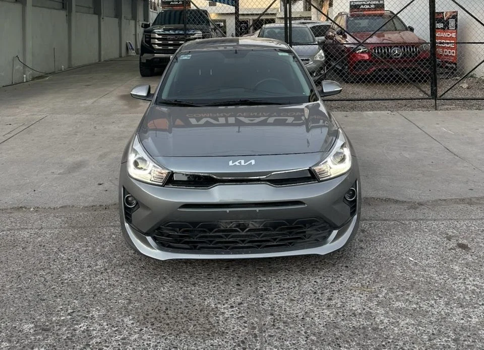 Autos seminuevos - Kia Rio 2022