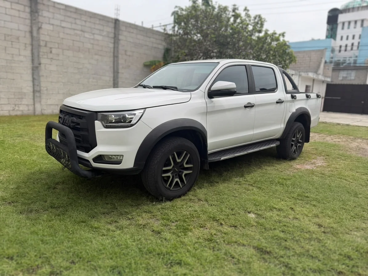 Autos seminuevos - Jac Frison-t8 2023