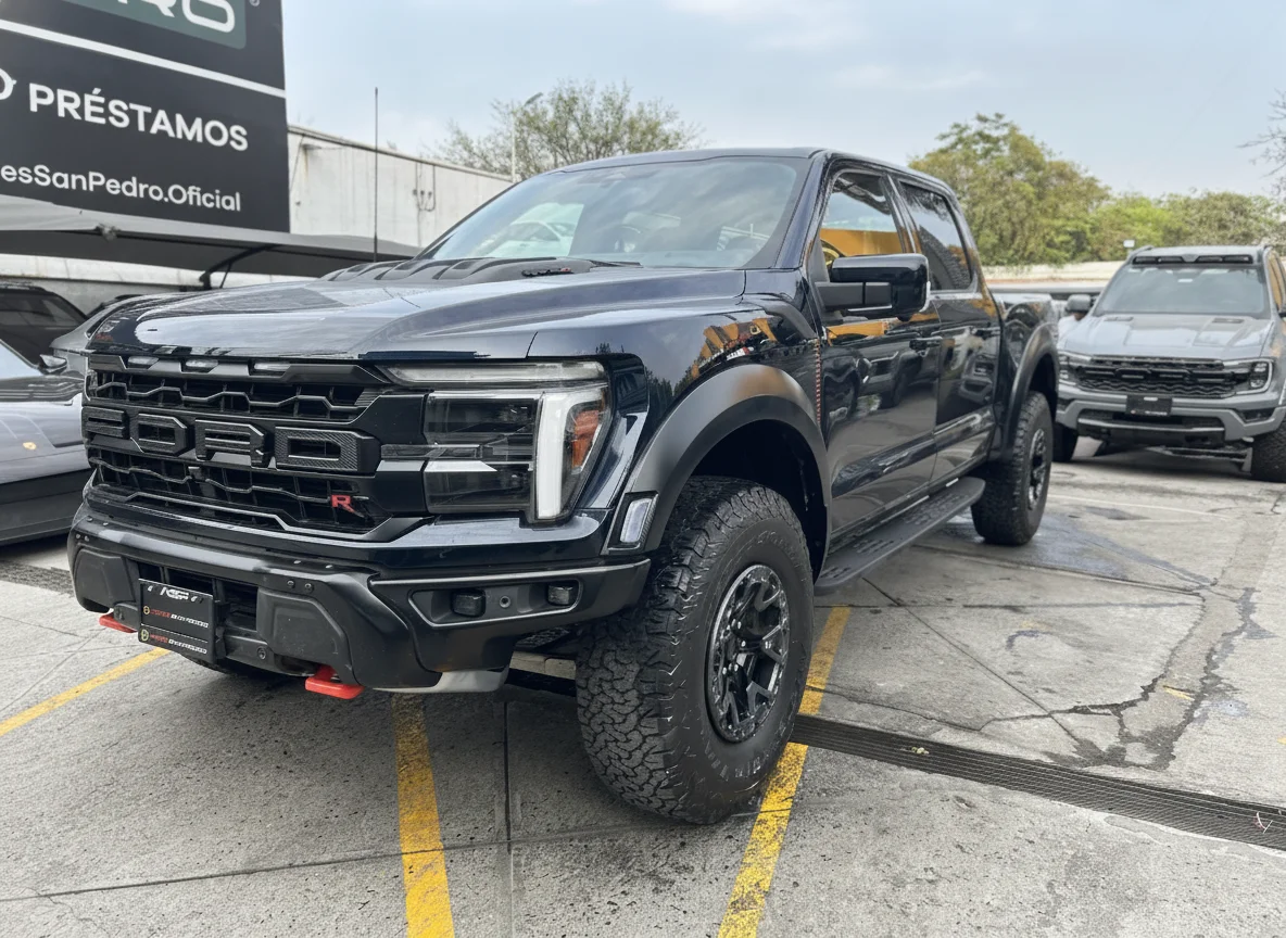 Autos seminuevos - Ford Lobo 2025