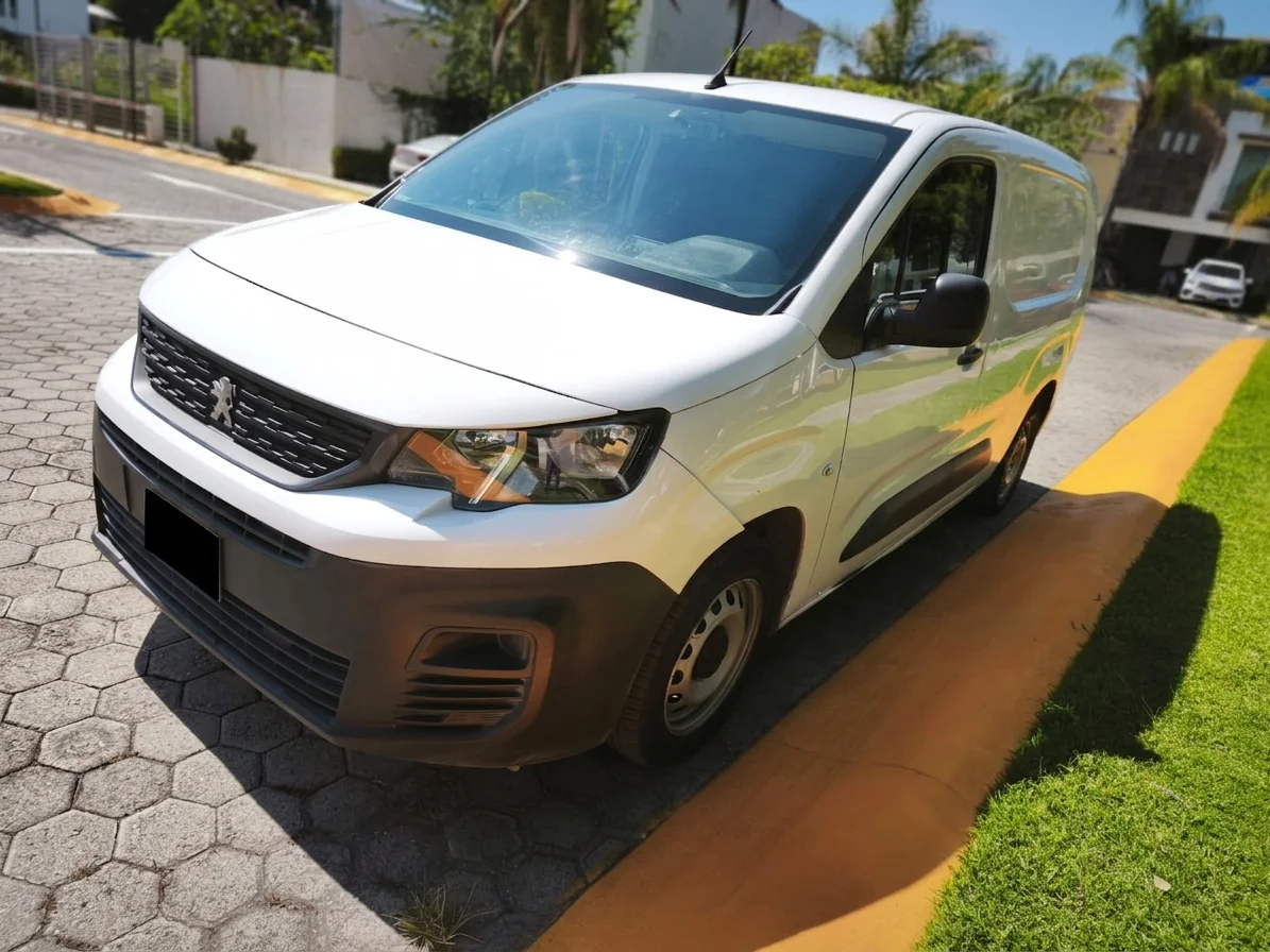 Autos seminuevos - Peugeot Partner 2022