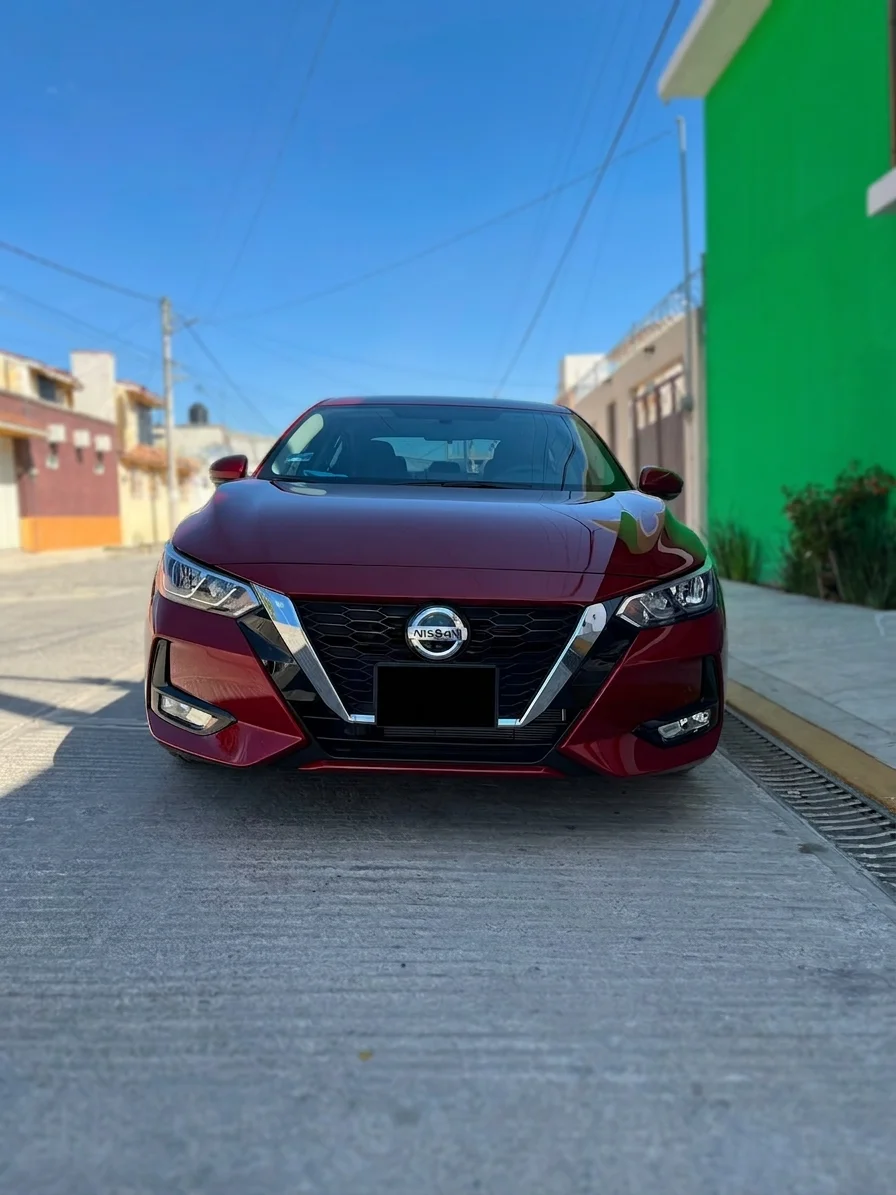Autos seminuevos - Nissan Sentra 2023