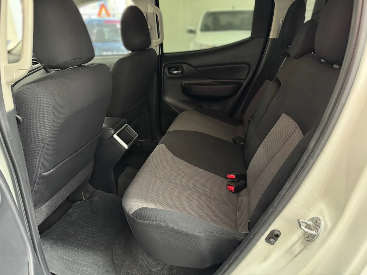 Autos seminuevos - Mitsubishi L200 2023