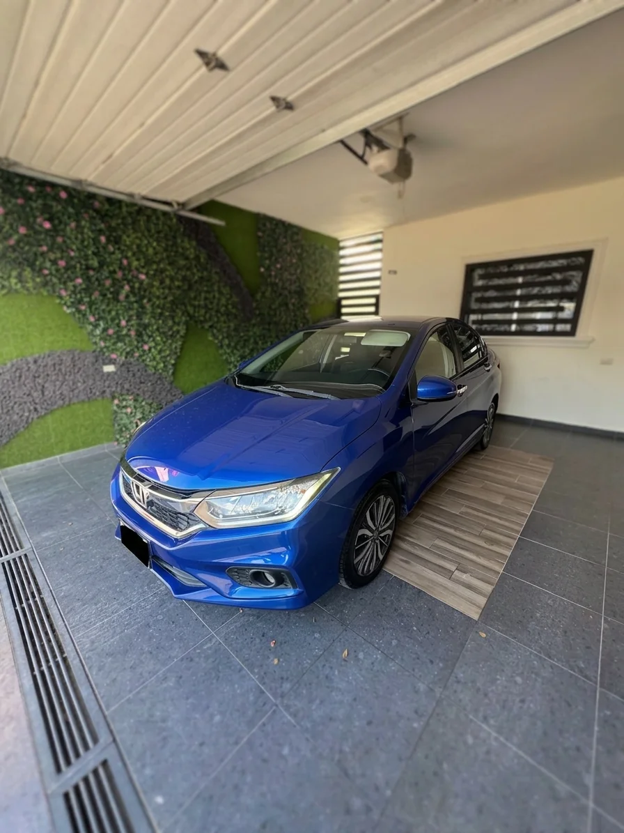 Autos seminuevos - Honda City 2020