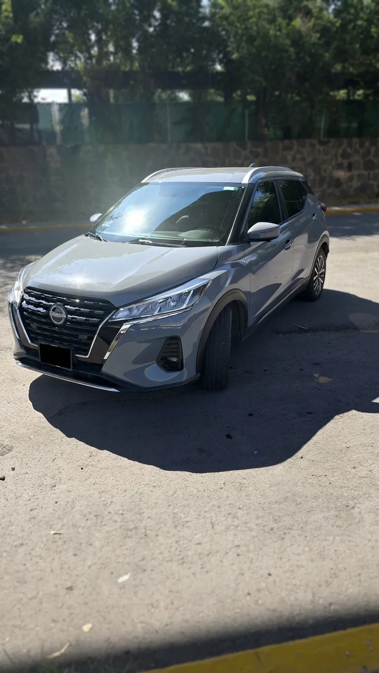 Autos seminuevos - Nissan Kicks 2022