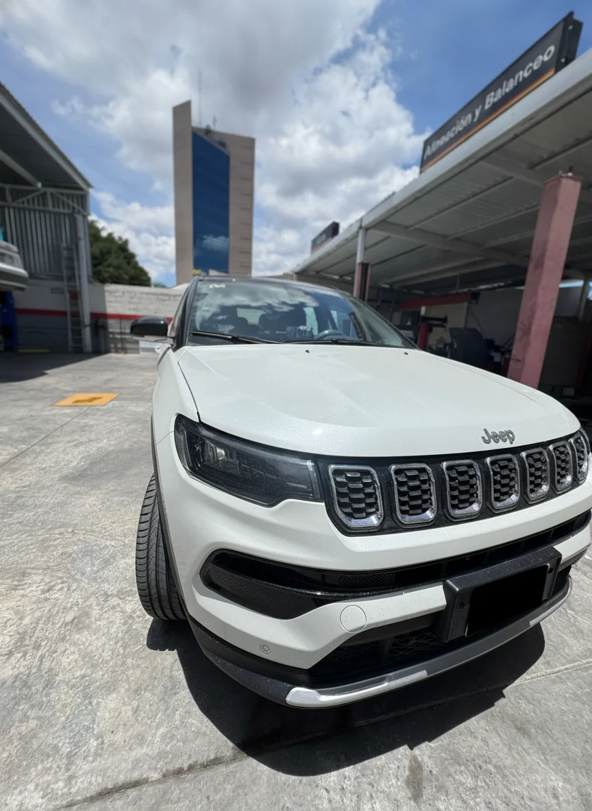 Autos seminuevos - Jeep Compass 2025