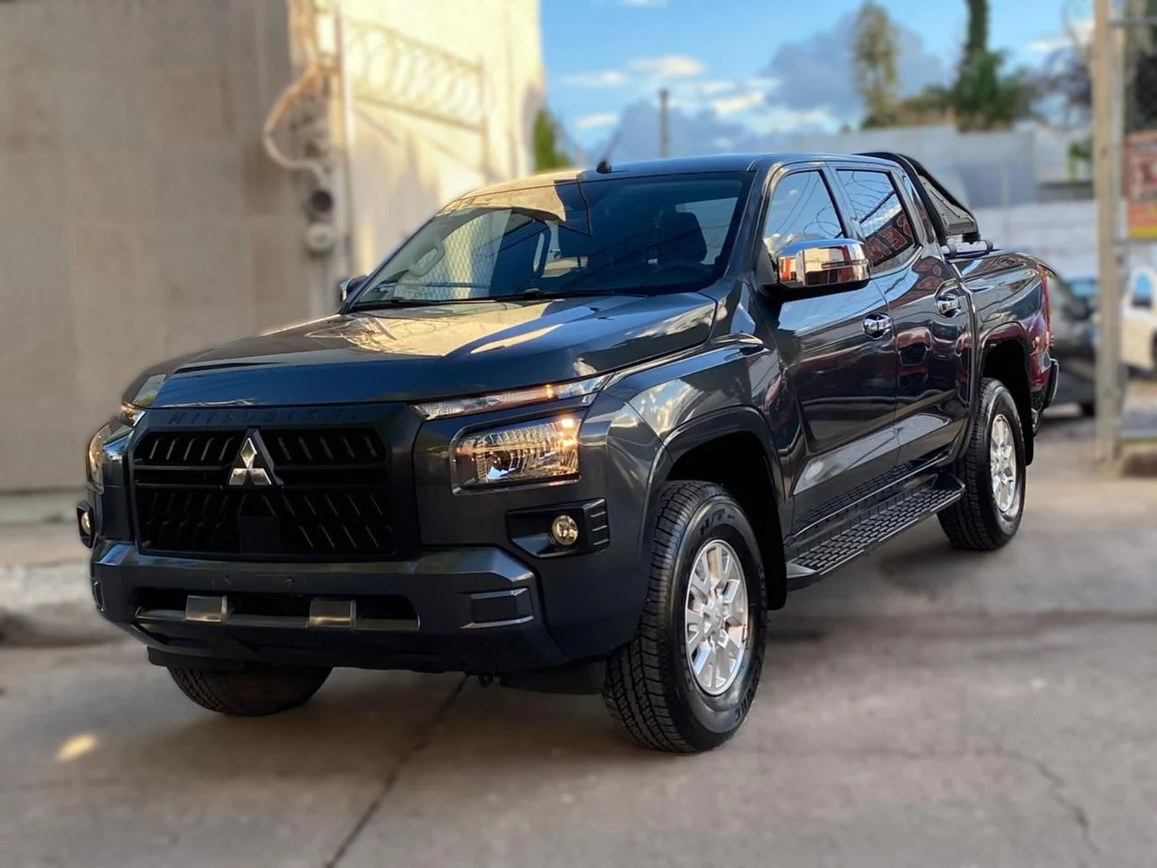 Autos seminuevos - Mitsubishi L200 2025